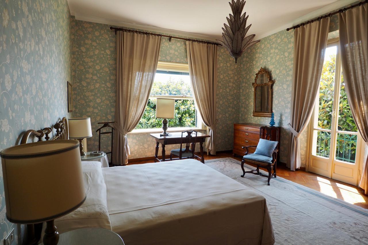 Casa Mondadori Bed & Breakfast เมอินา ภายนอก รูปภาพ